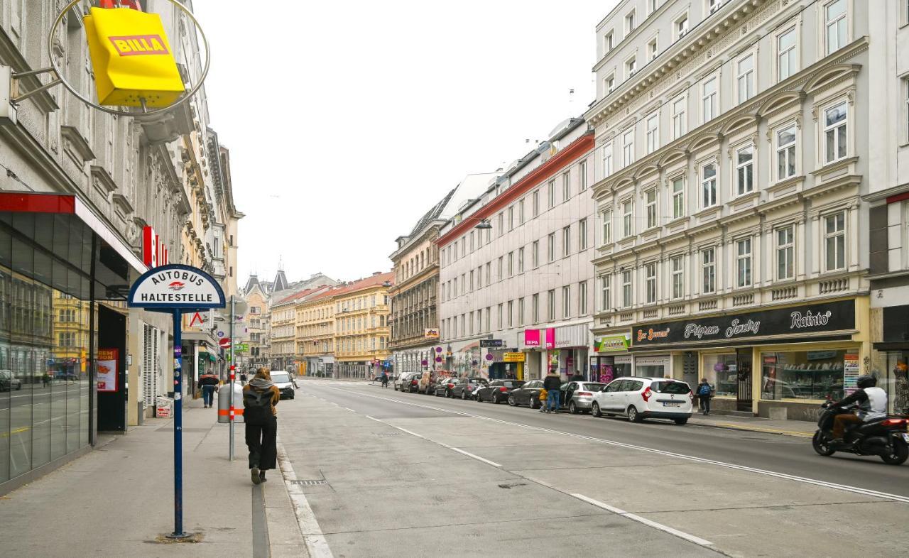 Backpacker Apartment Naschmarkt Wenen Buitenkant foto